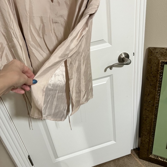 Satin tunic by H&M, blush, size large - Picture 2 of 9